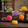 Pasteles de Luna estilo cantonés para el Festival de Mediados de Otoño, Pasta de Frijol, Yema de Huevo y Pasta de Loto, Wuren Liuxin de la vieja escuela, Piel de Montaña de Durazno al por Mayor, Venta al por Mayor de Múltiples Sabores en Grupo