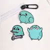 Broche de Sapo Verde Pequeno Raivoso Desenho Animado Sapo Verde Engraçado Fofo Distintivo de Metal Acessórios para Mochila Roupas