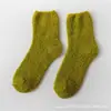 Calcetines Pantufla de Felpa Suave para Mujer Amazon Calcetines para Dormir en Casa Calcetines de Forro Polar Coral Calcetines de Color Caramelo de Media Pantorrilla Transfronterizo