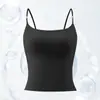 Hermoso camisón trasero con copas fijas integradas, fresco y versátil, ropa interior simple de color liso con tirantes de perlas y almohadillas en el pecho