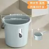 Balde de Armazenamento de Água de Grande Capacidade com Tampa, Balde de Plástico Espessado para Uso Doméstico, Conjunto de Baldes para Dormitório Estudantil, Balde para Imersão dos Pés e Lavanderia
