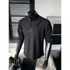 Camiseta básica holgada con textura de moda, adecuada para usar en capas, camiseta de manga larga de otoño para hombre, cuello deportivo casual estilo americano