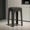 Mesa de jantar e cadeiras, cadeiras de jantar estilo nórdico moderno de luxo leve, cadeiras para uso doméstico com encosto, cadeiras para reuniões de hotel, bancos simples para restaurantes casuais