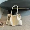 Bolso Tote Retro de Gran Capacidad Transfronterizo para Mujer 2026 Nuevo Estilo de Aspecto Elevado Elegante Casual Estilo Coreano Bolso de Hombro