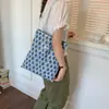 Bolso de Hombro Floral Fresco de Verano, Bolso Tote Versátil Estilo Bosque para Niñas, Bolso Ligero de Moda Nicho para Viajar