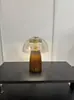 Lámpara de Mesa de Gama Alta Estilo Medieval 2025 Nuevo Retro Francés Lámpara de Atmósfera para Habitación Lujo Accesible Lámpara de Mesita de Noche para Dormitorio