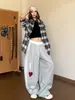 Pantalones Deportivos de Chándal Casuales de Pierna Ancha Hip-Hop con Letra Corazón Originales Hechos en Casa de Verano 2025 para Hombres y Mujeres