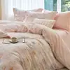 Juego de Cama de Cuatro Piezas Estilo Lujo Ligero de Alta Gama Estampado Floral Todo Algodón Cepillado Otoño/Invierno Engrosado Cálido Suave Funda de Edredón de Algodón Puro Juego de Ropa de Cama