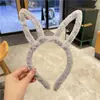 Diadema de Gato Lindo con Orejas de Felpa Accesorios para el Cabello Lavado de Cara Diadema para Mostrar la Cara Reducción de Edad Pequeña Otoño e Invierno Pinzas para el Cabello de Gatito Negro