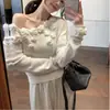 Top de punto de manga larga con hombros descubiertos y rosa tridimensional estilo francés para mujer, dulce y adelgazante, top corto dulce y picante con cuello diagonal