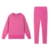 Conjunto de Moletom Amazon Outono/Inverno 2025 Feminino Europeu e Americano Casual Solto Manga Longa Gola Redonda Top com Fenda e Calça Longa Justa