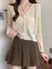 Cardigan de Tricô Vazado Protetor Solar Feminino Fino Verão 2025 Novo Fashionável Elegante Versátil Slim-fit Camisa Top de Ar Condicionado