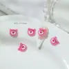 Nuevas Joyas de Arte para Uñas de Dibujos Animados Oso Fresa Perro Parchia Perro Super Yugui Hielo Lindo Desgaste Armadura Decoración Mayoreo