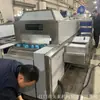 Cinta de malla acero inoxidable máquina de limpieza de utensilios de cocina spray limpiador pulidor de cera para aceite estirado línea automática