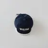 Gorro de Bebé Yipan Otoño e Invierno Nuevo Estilo Gorra con Visera Suave para Niños y Niñas Moderna Gorra de Béisbol para Bebé con Letras Bordadas