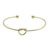 Versão coreana de pulseira aberta simples Europeia e Americana Joker Pulseira de letra inglesa pulseira de metal pulseira atacado