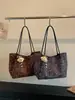 Bolsa Casual Grande Capacidade Estampa de Leopardo Feminina 2026 Nova Retrô Simples de Ombro de Mão Bolsa Tote Moda para o Dia a Dia