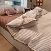 Conjunto de cama de algodão de quatro peças com listras azuis simples Classe A para meninos, lençol de algodão puro, capa de edredom, lençol com elástico, conjunto de três peças para dormitório 4