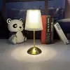 Luminária de Mesa Retrô Popular de Cristal com Dimerização de Três Cores, LED por Toque, Luxo Leve, Atmosfera de Alto Padrão, Luminária de Cabeceira para Quarto Interno