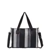 Bolsa de Tela Rayada al por Mayor de Gran Capacidad para Mujer, Nuevo Bolso de Mano Tote Hombro Cruzado Casual de Moda para Viajes