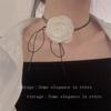 Collar francés con rosas de tela, estilo retro de hadas, diseño de nicho, cadena multiusos para la cintura y la cabeza.