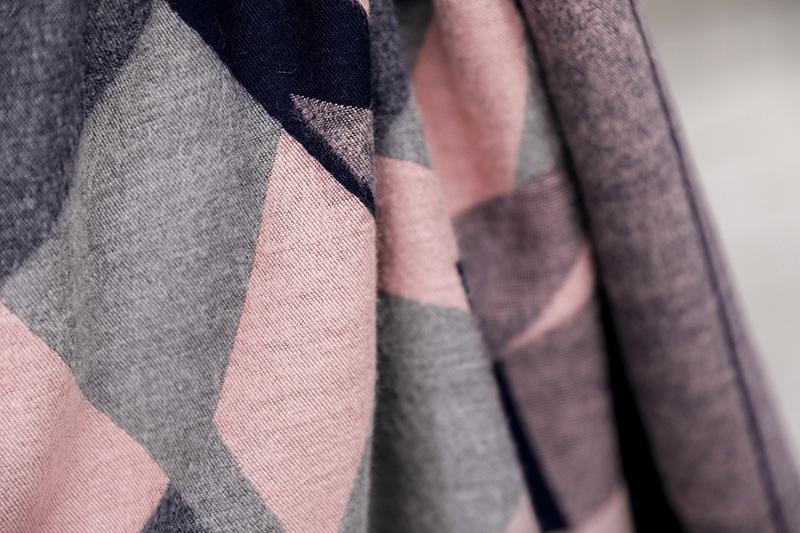 4482061731_911990200