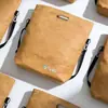 Sacolas de Papel Dupont em Estoque, Sacolas de Couro Laváveis Texturizadas Retrô de Natal, Sacolas Tote para Presente de Grande Capacidade com Logo Atacado