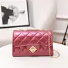 Bolso Cruzado Cuadrado con Cadena de Cierre de Cruz Bordado de Diamantes Brillantes 2024 Nuevo Bolso de Hombro Retro Casual para Mujer