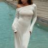 2025 Estilo de Férias de Outono e Inverno Fashion e Elegante Elegante Ombro Inclinado Mangas Compridas Sexy Sem Costas Vestido Longo de Outono e Inverno para Mulheres