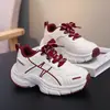 Zapatillas Chunky para Niños 2026 Nuevo Estilo Primavera y Otoño Tenis de Malla para Niños Zapatos Casuales Versátiles de Moda para Estudiantes de Primaria