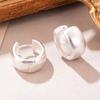 Aretes de Mariposa de Moda Simple Anillo Irregular Aretes Geométricos Huecos Sentido de Alta Gama 2024 Nueva Joyería de Verano Mujer