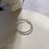 Novedad 2025 Pendientes de Moda con Baño de Oro Real de 18K con Acabado de Alta Gama, Pulidos a Espejo, Pendientes de Aro Grandes Únicos con Flor de Cáñamo