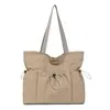 Bolsa de Mão Grande Capacidade de Tecido de Nylon Impermeável Ultraleve Nova Outono 2025 Bolsa Tote Casual Transfronteiriça para Uso Diário Feminino