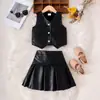 Conjunto de Dos Piezas para Niña de Cuero PU con Chaleco y Falda Plisada, Ropa Negra de Primavera y Otoño con Cuello en V y Botones