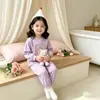 Pijama lindo de primavera y otoño para niñas, ropa de casa para bebé, ropa para el aire acondicionado de verano, conjunto de top de manga larga y pantalón largo, ropa cálida para niños