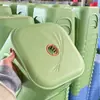 Banqueta Pequena de Plástico, Banqueta Antiderrapante para Banheiro, Empilhável, Banqueta para Trocar Sapatos na Sala de Estar, Espessada para Sentar por Muito Tempo, Venda por Atacado do Fabricante, Brindes Promocionais