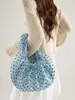 Bolsa de Lona con Cordón, Plisada, de Lunares, Estilo Coreano 2026, Fresca y Exquisita, de Moda y Tendencia, Bolso de Mano para Mujer de Nicho, Modelo Nuevo para el Trayecto