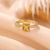 Anillo Yilu Plata S925 plata de ley chapado en oro cristal amarillo, diseño geométrico cuadrado elegante y simple, anillo abierto versátil de lujo ligero