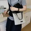 Bolsa feminina de nicho de alta qualidade 2026 nova outono versátil casual transversal, bolsa de balde de ombro único super popular
