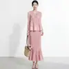 Traje de Moda de Gran Venta de Miyake para Mujer, Top Floral sin Mangas Adelgazante, Falda Elegante de Cola de Pez de Cintura Alta, Conjunto de Dos Piezas de Verano