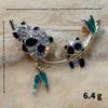 Guofeng Cute Panda Broche High-end Pequena escala Novo estilo chinês Corsage Suit Pin Diamante-incrustado Broche de bambu