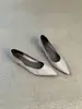 Zapatos de mujer con punta 2026 primavera/otoño nuevo estilo para ir al trabajo, tacón de cuña bajo, cómodos para los pies, adecuados con faldas, zapatos de trabajo, en stock