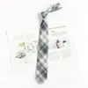 Corbata Gris para Mujer Estilo Japonés Rayas Cuadros Estilo Preppy Decoración de Corbata jk Retro Cremallera Estilo Camisa para Hombre No Necesita Atar