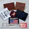 Etiquetas de cuero bordadas de alta densidad de marca moderna personalizada para ropa, bolsos, sombreros, etiquetas bordadas decorativas, parches de cuero PU