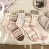 Calcetines de punto con patrón de puntos vintage Fair Isle para otoño e invierno, hasta la pantorrilla, para mujer, estilo dulce japonés de chica dopamina, rosa suave, estilo dulce