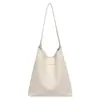 Bolsa Tote Feminina Retrô, Bolsa de Ombro Feminina de Grande Capacidade, Novo Estilo Primavera 2026, Bolsa de Mão Simples e Estilosa, Bolsa de Ombro da Moda
