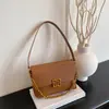 Bolsa de Axila da Moda para Mulheres 2026 Nova Outono e Inverno Bolsa de Mão Estilosa Texturizada Bolsa de Ombro Transversal Simples Casual Retrô