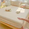 2026 Novo Lençol de Cama de Algodão Grosso de Verão Peça Única Não Algodão Algodão Puro Cobre-Cama Conjunto de Três Peças Protetor de Colchão