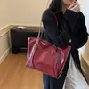 Bolso de mano grande de capacidad retro para ir al trabajo, para mujer, nuevo de otoño 2025, informal, para el día a día, ligero, de lujo, para hombro, debajo del brazo