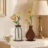 Vaso de Ferro Estilo Nórdico, Ornamento de Decoração de Mesa, Peça de Arte Colorida Vazada de Luxo Leve, Decoração Suave para Arranjo de Flores